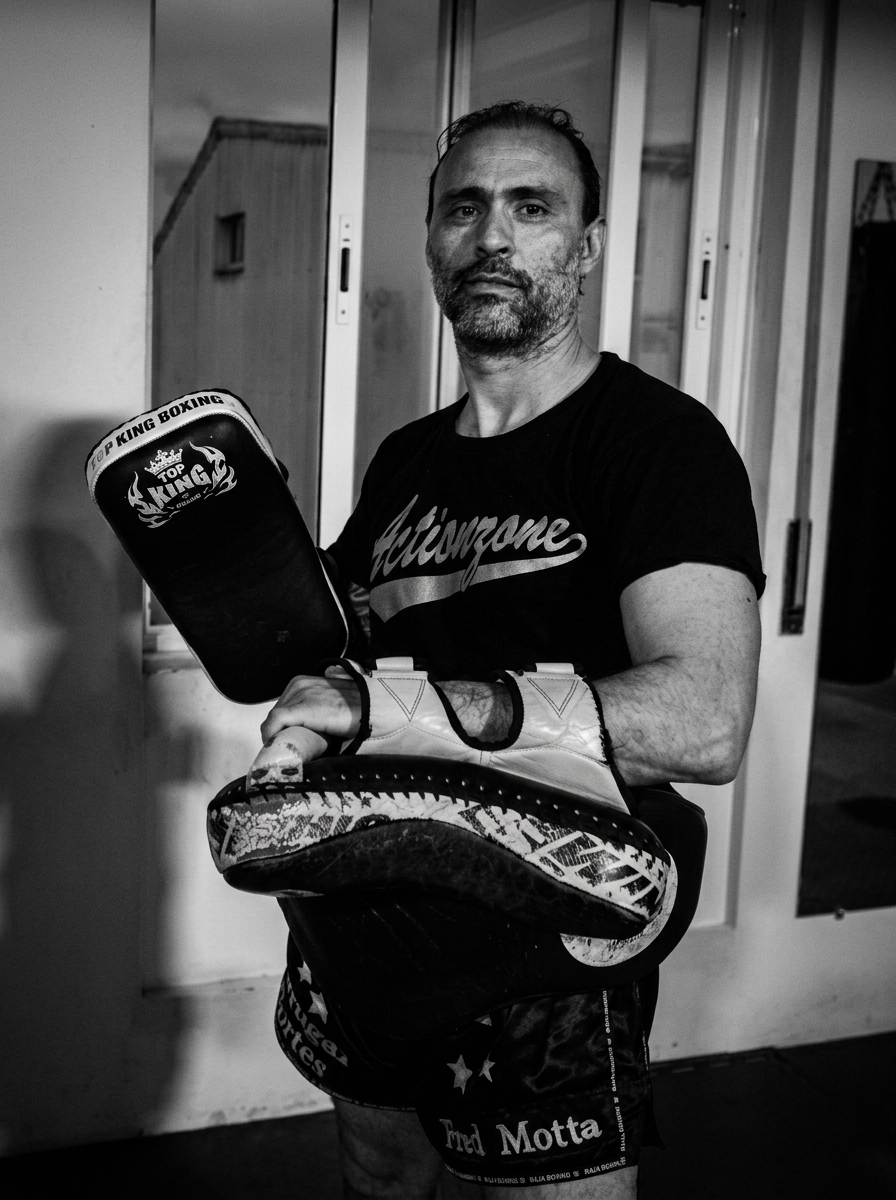 Fred Motta with Top King pad and Thai kick pads
